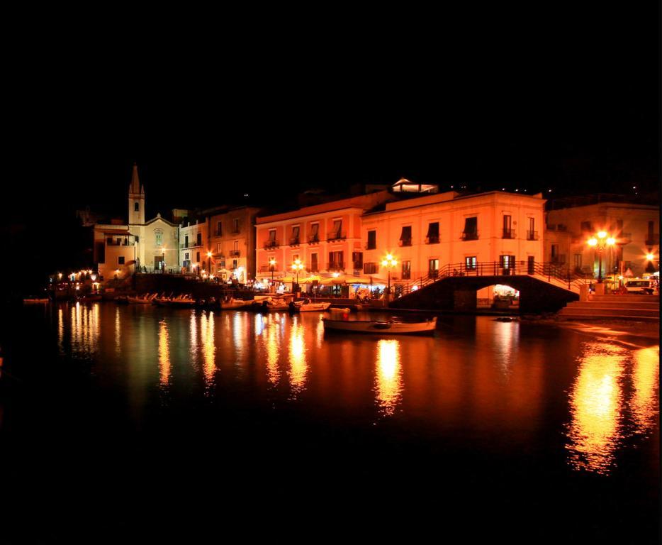 Villa A Lipari Bilik gambar
