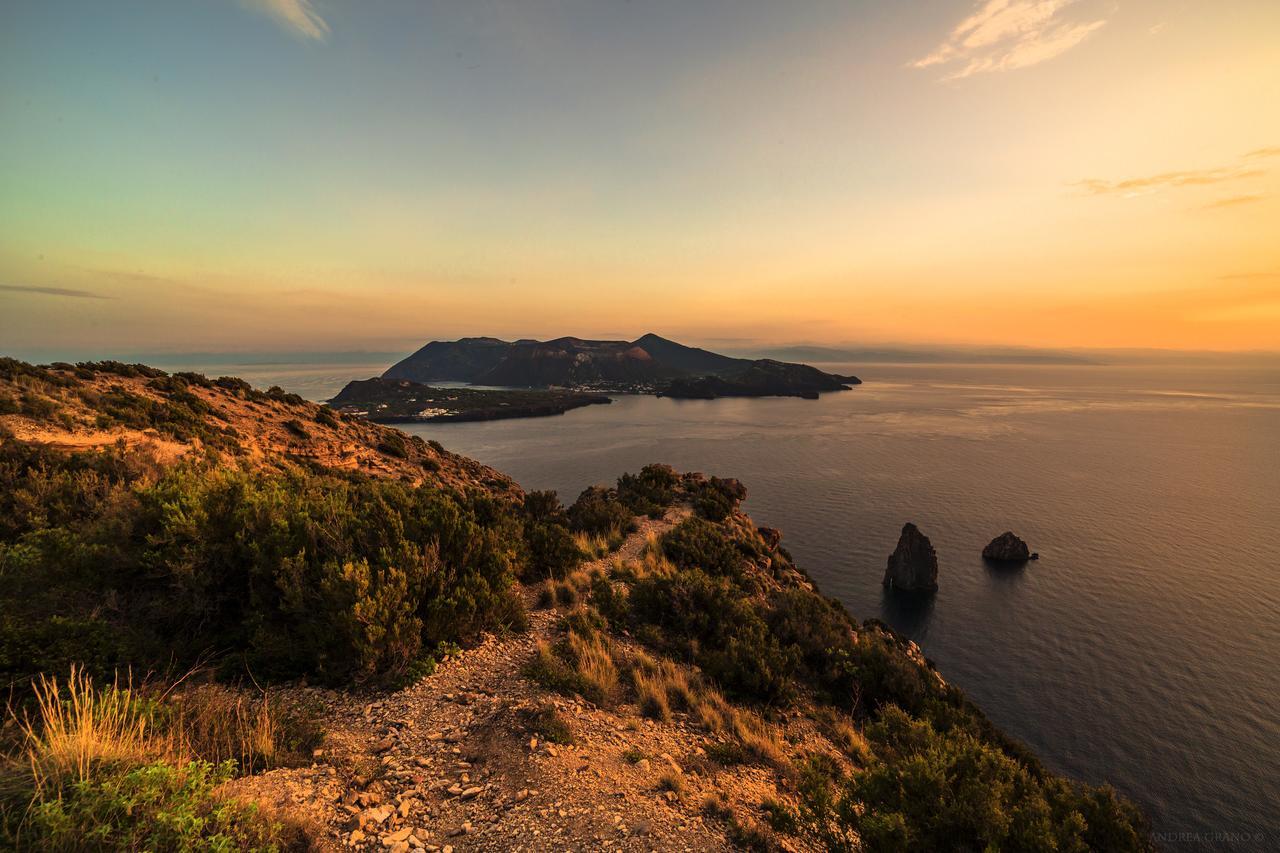 Villa A Lipari Luaran gambar